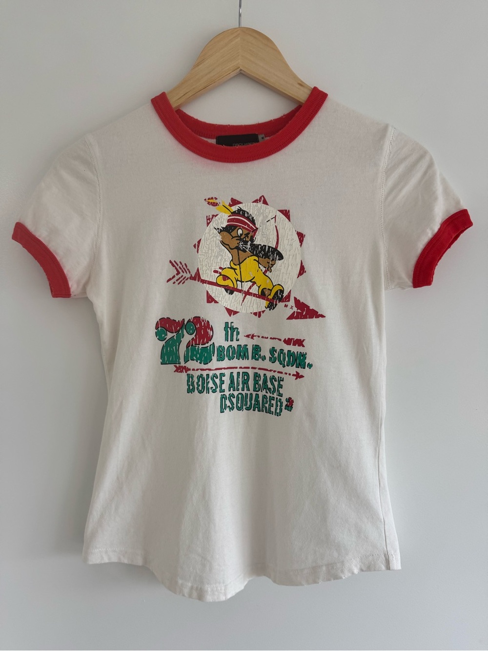 Vintage y2k Dsquared2 White & Red Graphic Tee